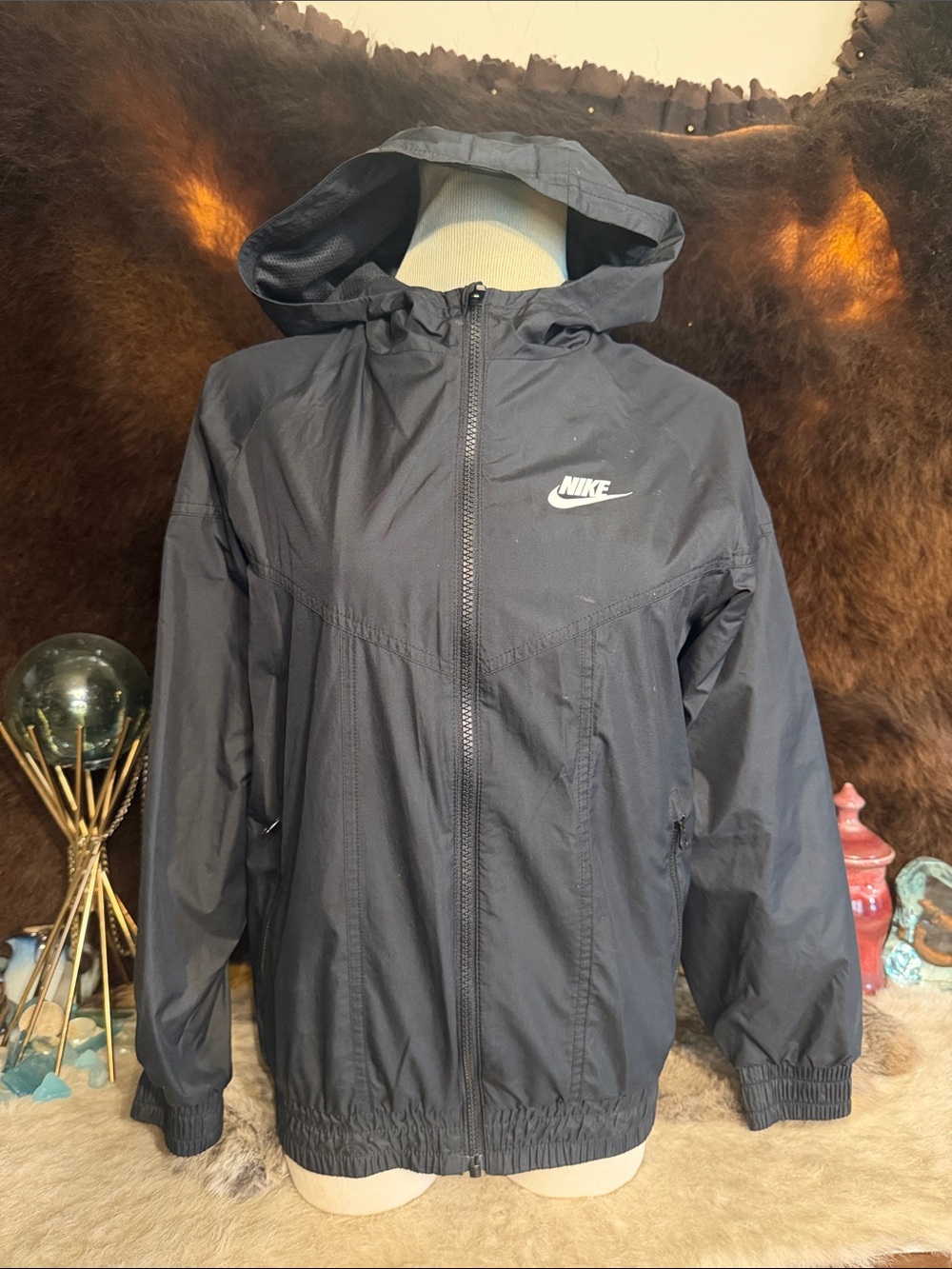 Nike Black Hooded Windbreaker Jacket with White Logo youth L (3275)